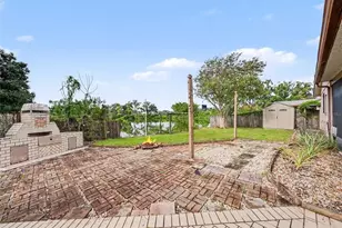 21502 Northwood Dr, Lutz, FL 33549 - Photo 23