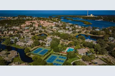 1001 Pondview Ct, Tarpon Springs, FL 34689 - Photo 93