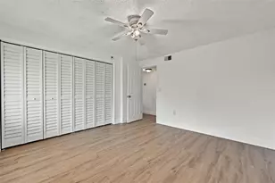 9930 Eagles Point Cir, Port Richey, FL 34668 - Photo 29
