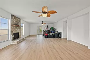 9930 Eagles Point Cir, Port Richey, FL 34668 - Photo 15