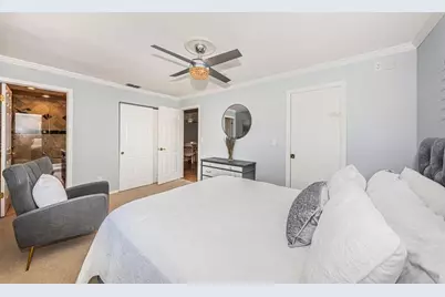 1100 E Bay Dr #68, Largo, FL 33770 - Photo 9