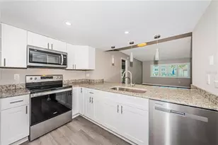 2591 Countryside Blvd, Clearwater, FL 33761 - Photo 17