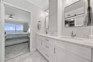 16550 Gulf Blvd, North Redington Beach, FL 33708 - Photo 23