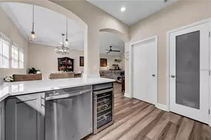 614 105th Ln N, Saint Petersburg, FL 33716 - Photo 11