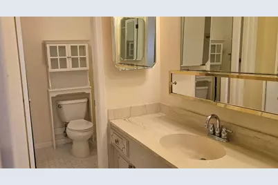 5521 80th St N #403, Saint Petersburg, FL 33709 - Photo 15