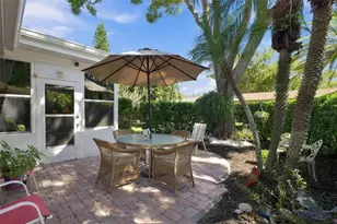 1743 Macdonnell Dr, Palm Harbor, FL 34684 - Photo 33