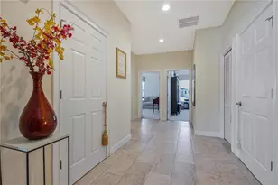 829 Date Palm Ln, Saint Petersburg, FL 33707 - Photo 27