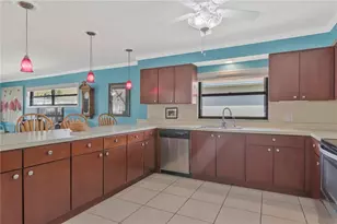 16103 Gulf Blvd, Redington Beach, FL 33708 - Photo 9