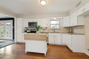 8030 Hunnicut Rd, Dallas, TX 75228 - Photo 17
