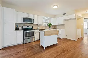 8030 Hunnicut Rd, Dallas, TX 75228 - Photo 13