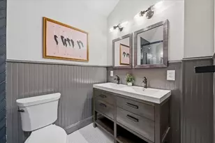4619 Worth St, Dallas, TX 75246 - Photo 9
