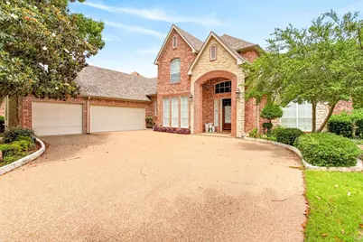 865 Thomas Crossing Dr, Fort Worth, TX 76028 - Photo 1