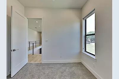 4631 Manett St, Dallas, TX 75204 - Photo 11