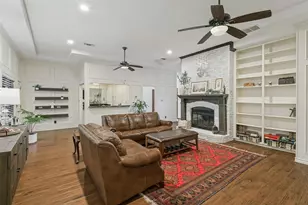 6801 Bellaire Ct, Benbrook, TX 76132 - Photo 9