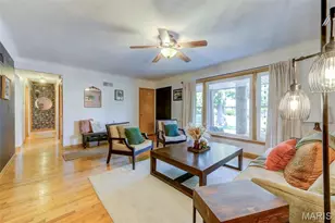 20 Alpha Dr, Florissant, MO 63031 - Photo 9