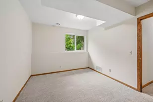 13008 Oliver Ave S, Burnsville, MN 55337 - Photo 21