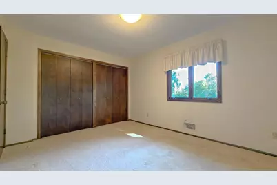 49 Nord Cir Rd, North Oaks, MN 55127 - Photo 11