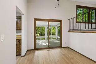 1080 Churchill Cir, Shoreview, MN 55126 - Photo 9