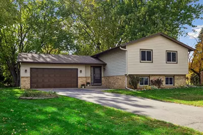 1080 Churchill Cir, Shoreview, MN 55126 - Photo 1