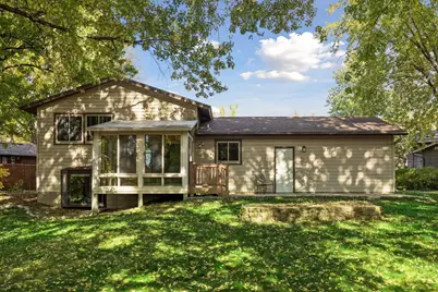 1080 Churchill Cir, Shoreview, MN 55126 - Photo 13