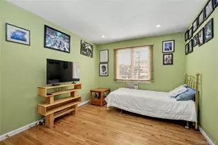 29 Stillwell Ave, Yonkers, NY 10704 - Photo 11