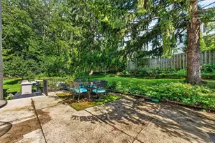 1137 Saddlebrook Rd, Mountainside, NJ 07092 - Photo 7