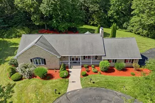 115 Somerwynd Ln, Suffield, CT 06078 - Photo 5