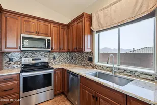 60958 Eagle Mountain Dr, Tucson, AZ 85739 - Photo 17