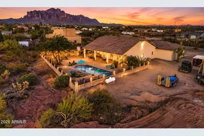 224 E Whiteley St, Apache Junction, AZ 85119 - Photo 3