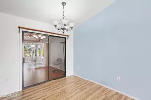 17218 N 125th Ave, Sun City West, AZ 85375 - Photo 9