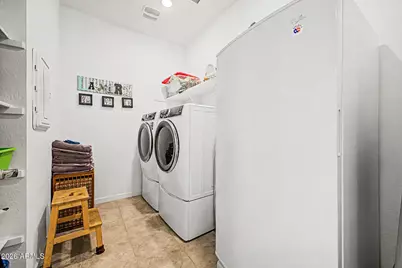 17318 W Running Deer Trl, Surprise, AZ 85387 - Photo 25
