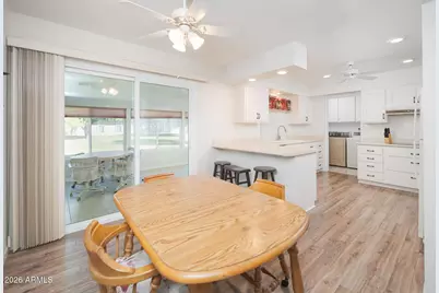 9542 W Shasta Dr, Sun City, AZ 85351 - Photo 3