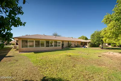 9542 W Shasta Dr, Sun City, AZ 85351 - Photo 23