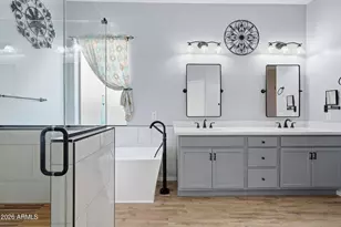 8807 W Carole Ln, Glendale, AZ 85305 - Photo 5