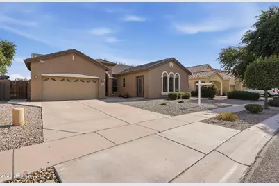 8807 W Carole Ln, Glendale, AZ 85305 - Photo 3