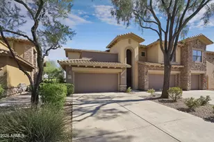21320 N 56th St, Phoenix, AZ 85054 - Photo 3