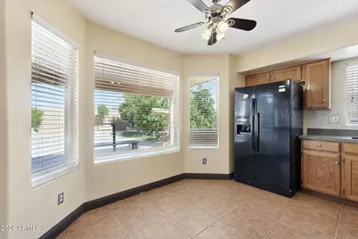 6920 E Lakeview Ave, Mesa, AZ 85209 - Photo 17