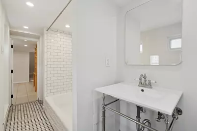 1172 S Darien St, Philadelphia, PA 19147 - Photo 21