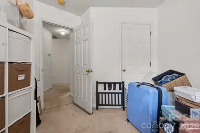 4437 Craven Hill Dr, Charlotte, NC 28216 - Photo 19