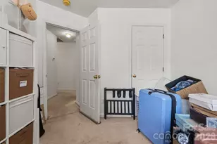 4437 Craven Hill Dr, Charlotte, NC 28216 - Photo 19