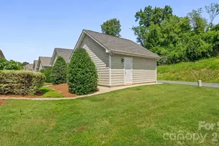 3134 Bending Birch Pl, Charlotte, NC 28206 - Photo 25