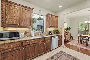 4704 Milburn Ln, Austin, TX 78702 - Photo 21
