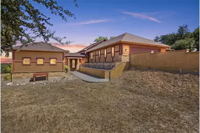 911 Lauder Dr, Spicewood, TX 78669 - Photo 1