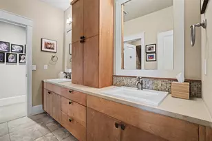816 Stonewall Ridge Ln, Austin, TX 78746 - Photo 29