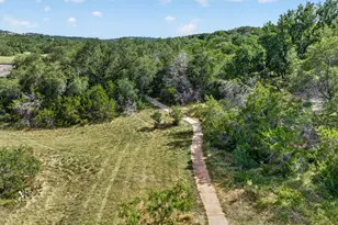 700 Rogart Dr, Spicewood, TX 78669 - Photo 29