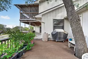 700 Rogart Dr, Briarcliff, TX 78669 - Photo 23