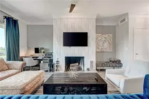 21 Tournament Way, The Hills, TX 78738 - Photo 5
