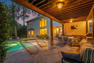 2 Glistening Pond Pl, The Woodlands, TX 77382 - Photo 21