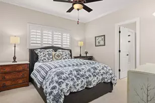 18607 Point Lookout Dr, Nassau Bay, TX 77058 - Photo 31