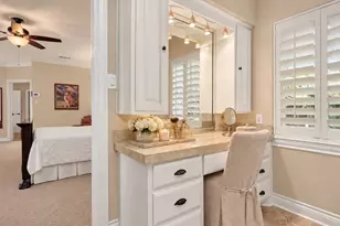 18607 Point Lookout Dr, Nassau Bay, TX 77058 - Photo 39